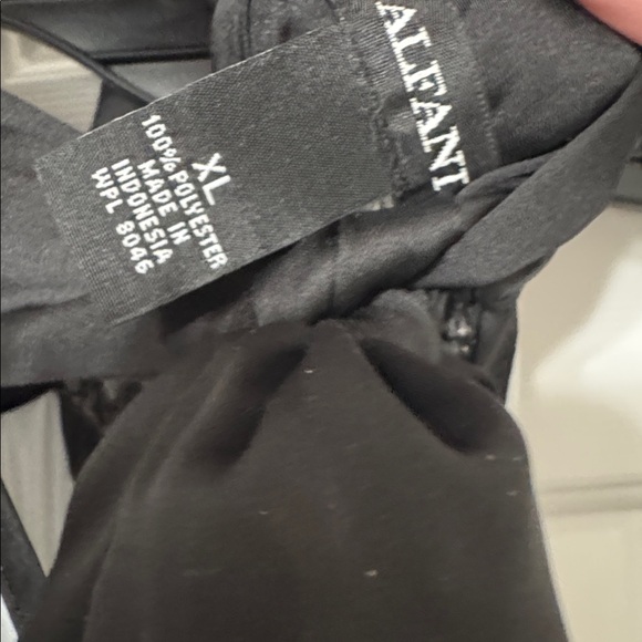 Alfani Black and White Halter Scarf Vest - Stylish Women’s Accessory - Picture 4 of 4